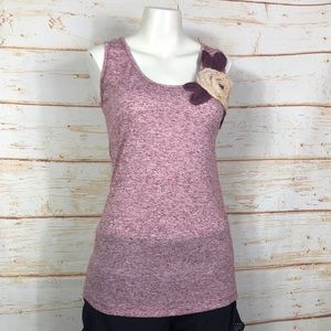 B1 - Pretty Good floral accent tank, sz M